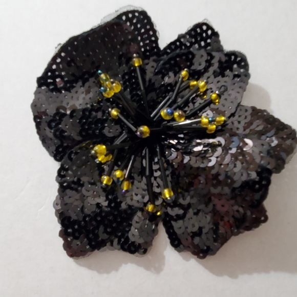 3D hibiscus beaded applique flower sew on iron on patch sequins tropical black - Picture 6 of 11